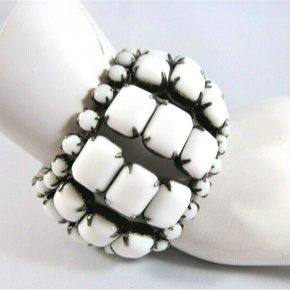 Vintage 1940 White Milk Glass Wide Bracelet - Picture 1 of 12